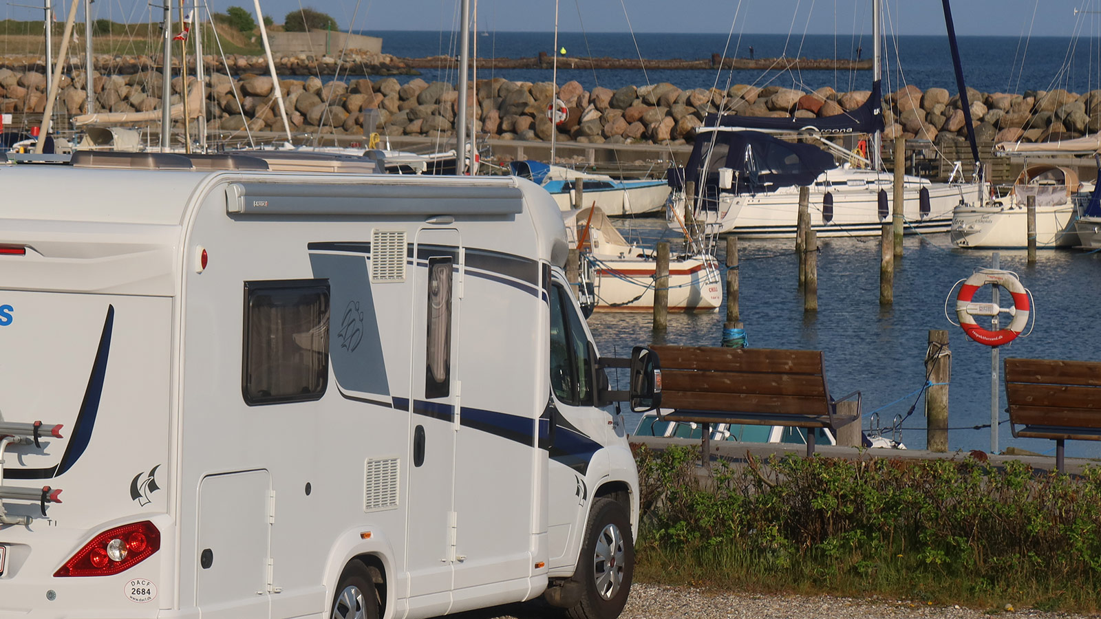 Autocamper på lystbådehavn